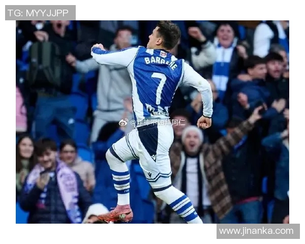 拿玻里与皇家社会的精彩对决揭示足球战术与团队协作的完美结合 拿玻里与皇家社会的精彩对决揭示足球战术与团队协作的完美结合