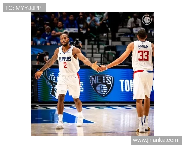 快船与爵士的抢七大战将于几号进行精彩对决引发球迷热议 快船与爵士的抢七大战将于几号进行精彩对决引发球迷热议