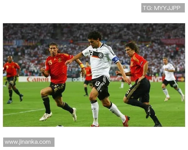 格鲁吉亚对瑞士足球比赛直播全程回顾与精彩瞬间分析 格鲁吉亚对瑞士足球比赛直播全程回顾与精彩瞬间分析