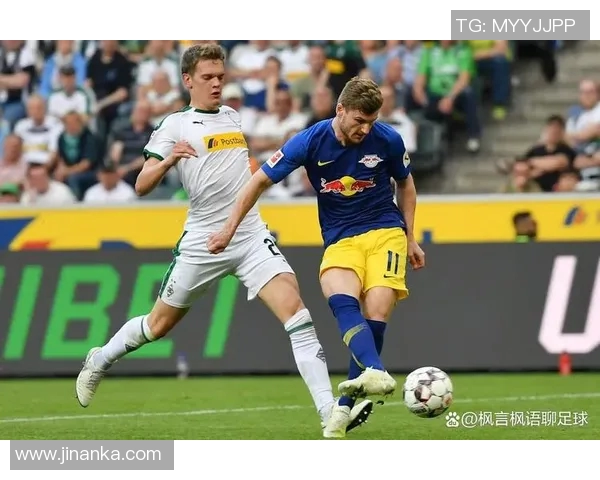 门兴对阵莱比锡红牛精彩直播全程回顾与赛况分析