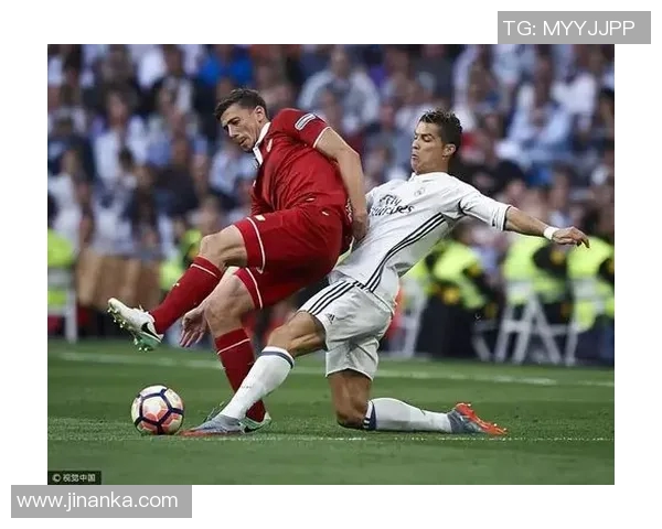 里贝罗的足球之路：从青训到职业生涯的辉煌历程与挑战